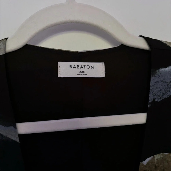 Aritzia Babaton Wallace Horse Printed Long  Sleeve Wrap Dress XXS Fall Cowgirl - Picture 4 of 8